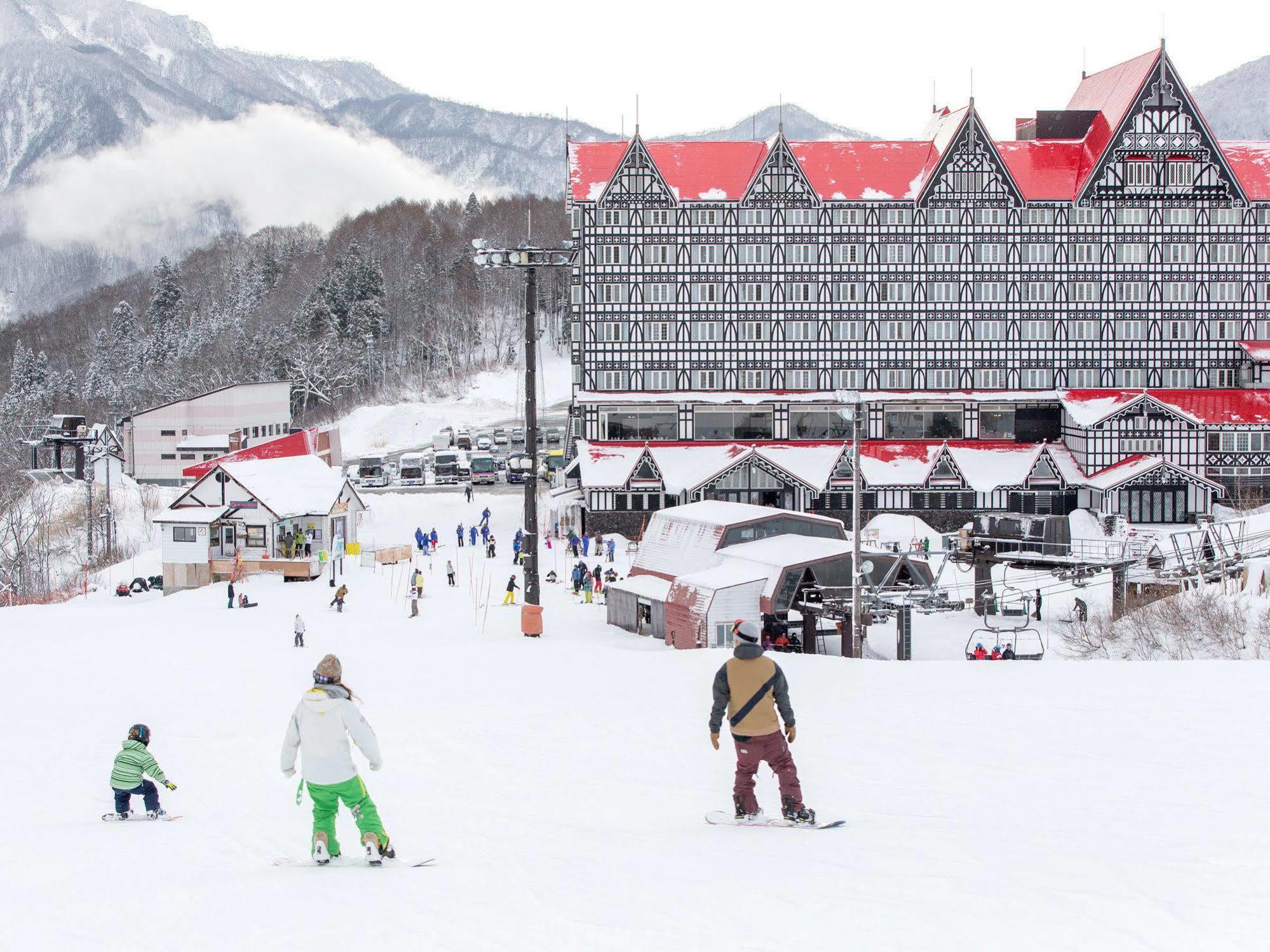 Hotel Green Plaza Hakuba Otari Eksteriør billede